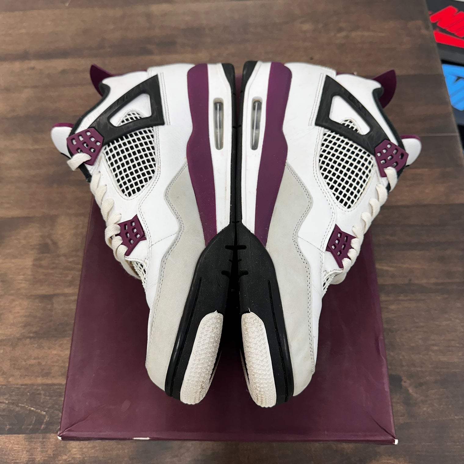 PSG Jordan 4 (USED)