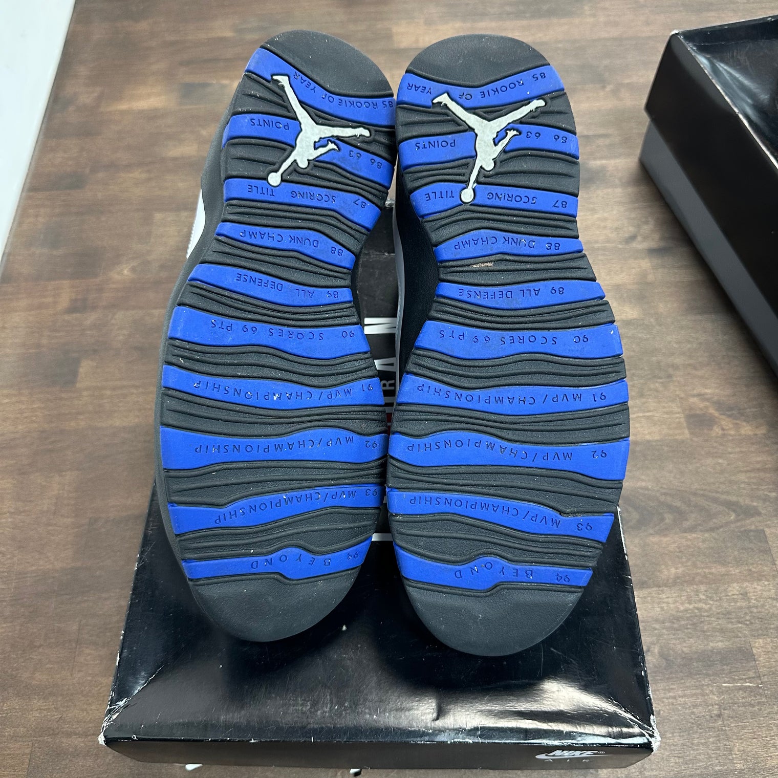 Seattle Jordan 10 (USED)