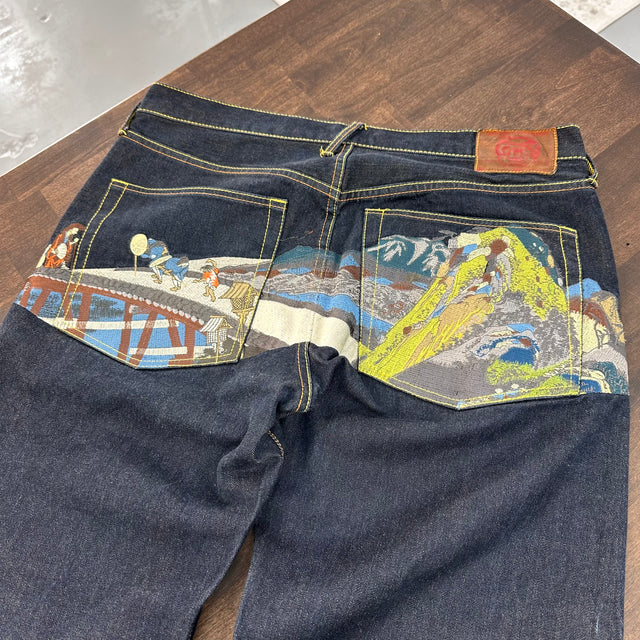Vintage Selvedge Denim Hong Kong (Slightly Used)