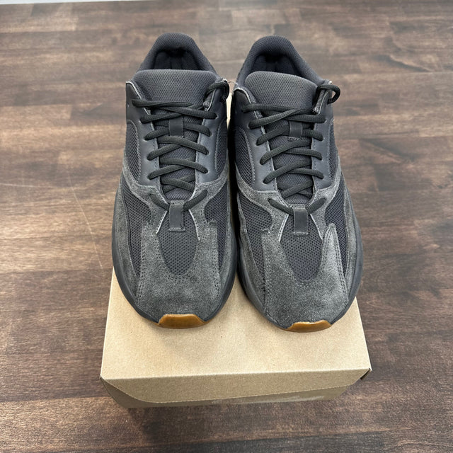 Utility Black Yeezy 700 (USED, No Box)