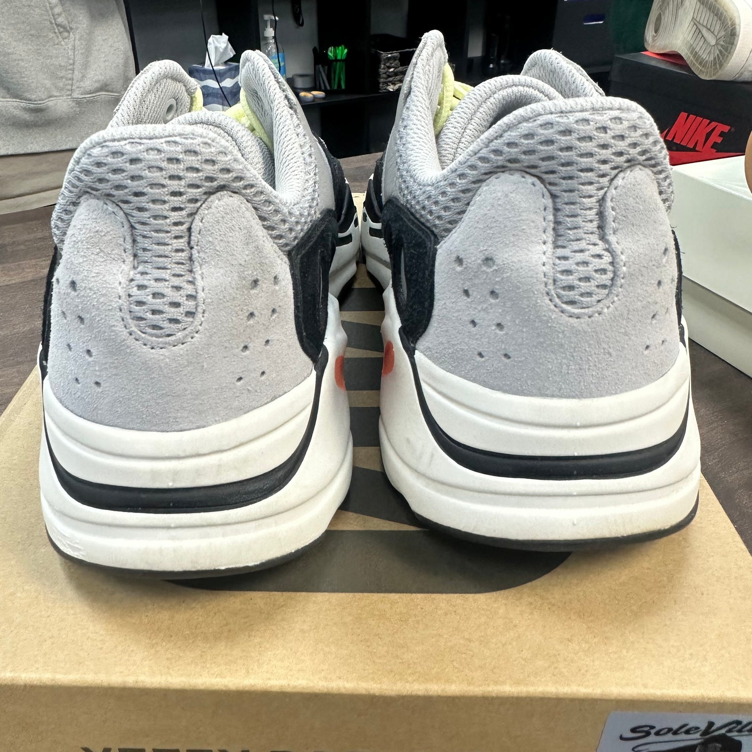 Waverunner Yeezy 700 (USED)