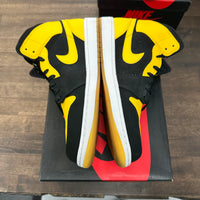 New Love Jordan 1 Mid (USED,No Box)