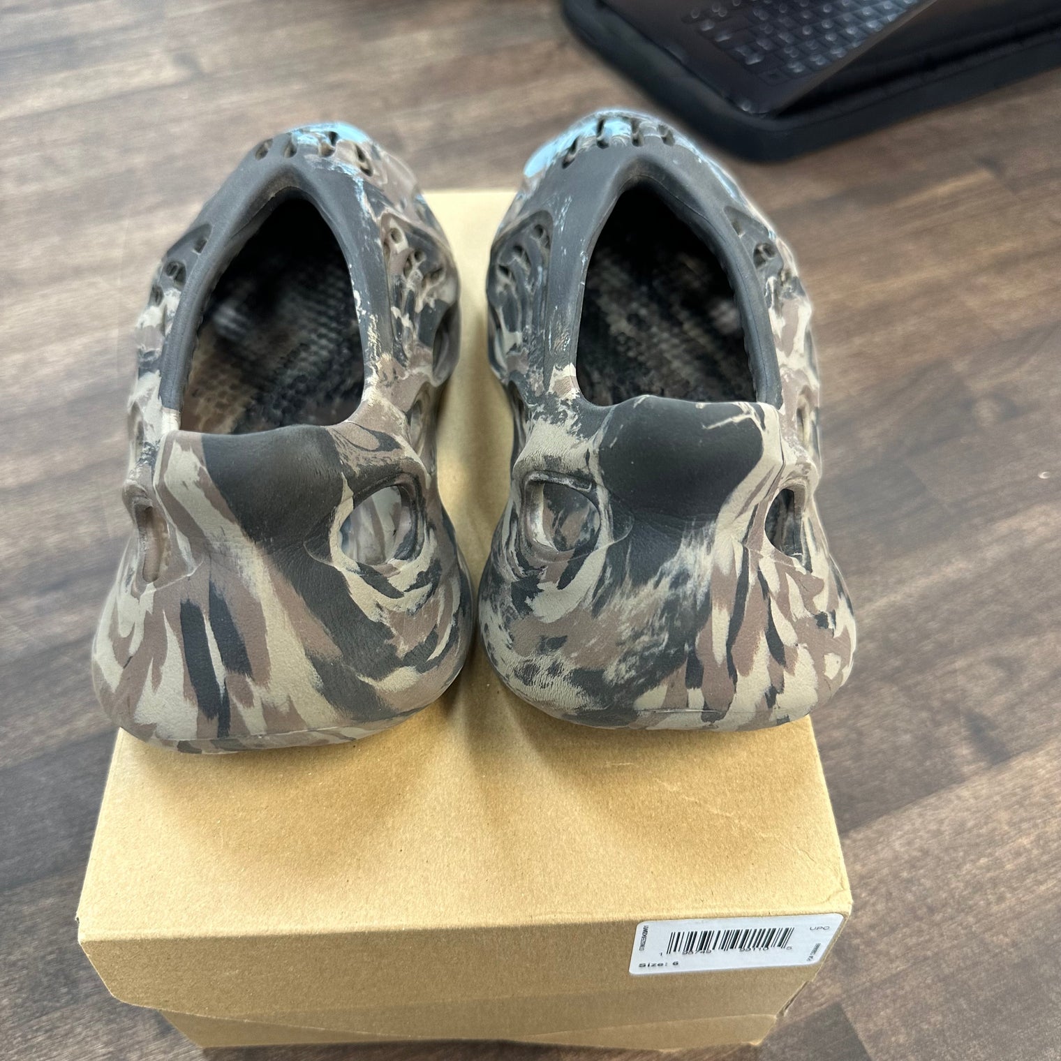 MX Cinder Yeezy Foam (USED)