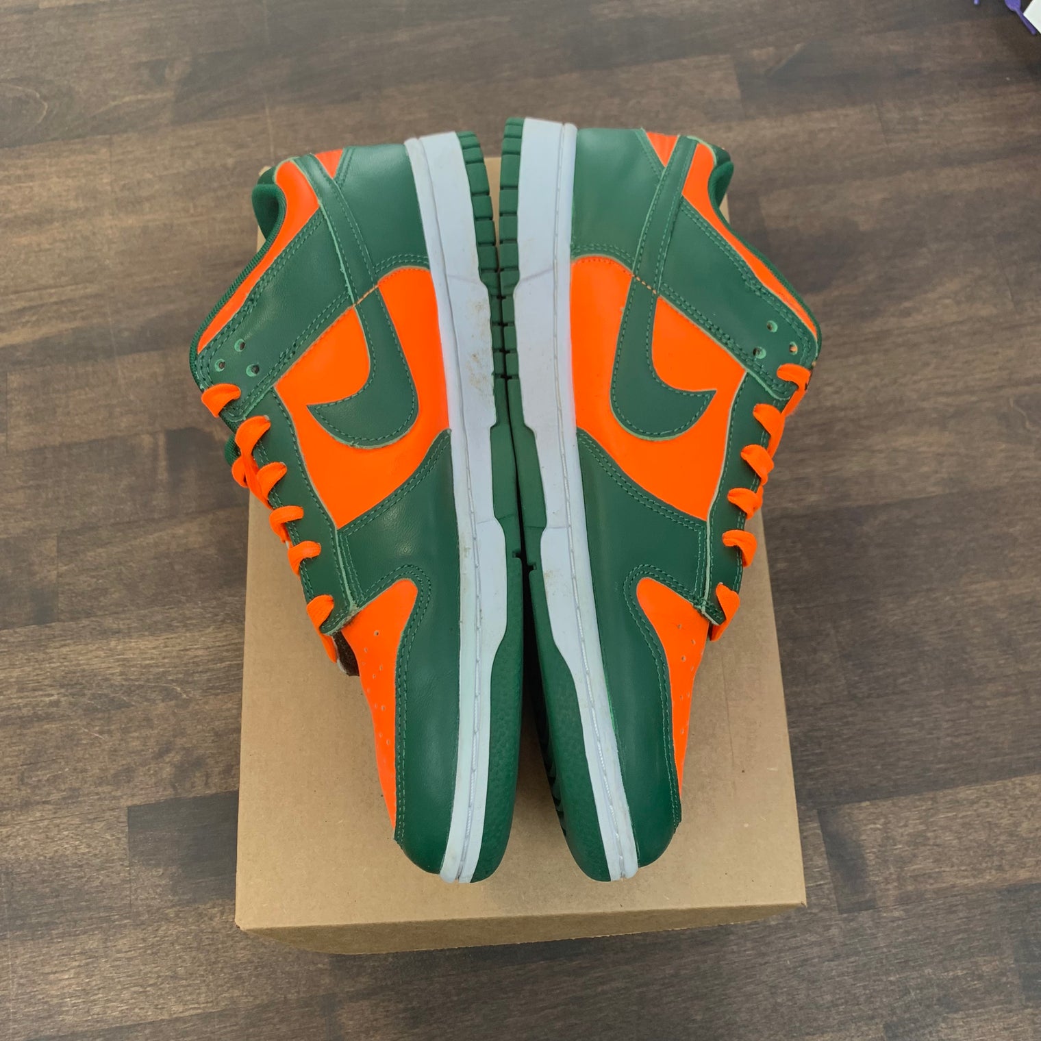 Nike Dunk Low Miami Hurricanes (USED NO BOX)