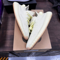 Butter Yeezy 350 (USED)