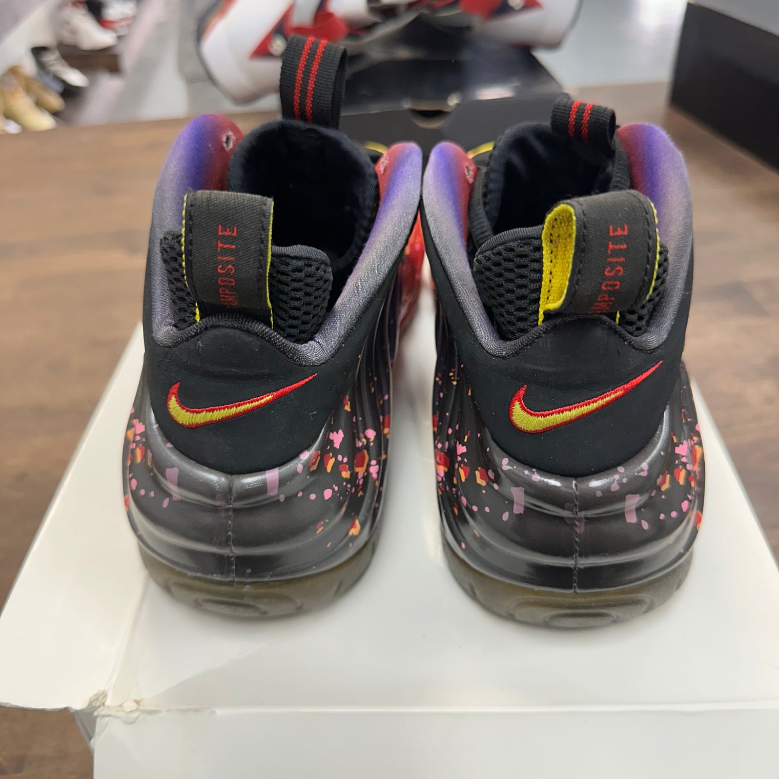 Area 72 Asteroid Foamposite One (USED)