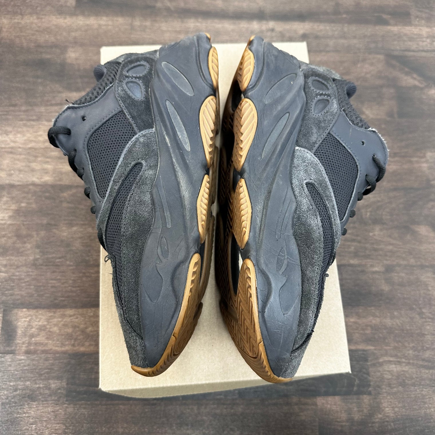 Utility Black Yeezy 700 (USED, No Box)