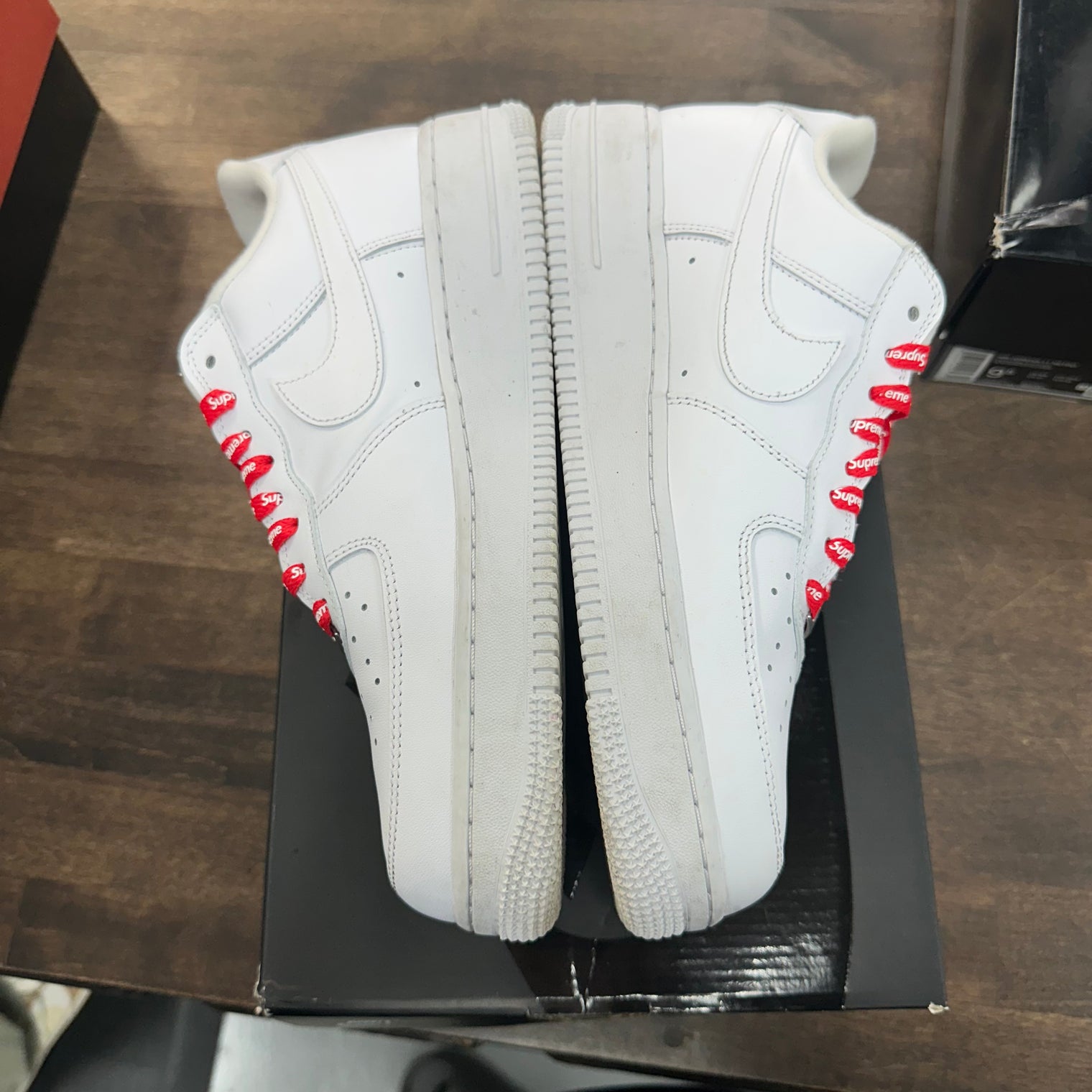 Supreme Air Force 1 White (USED)