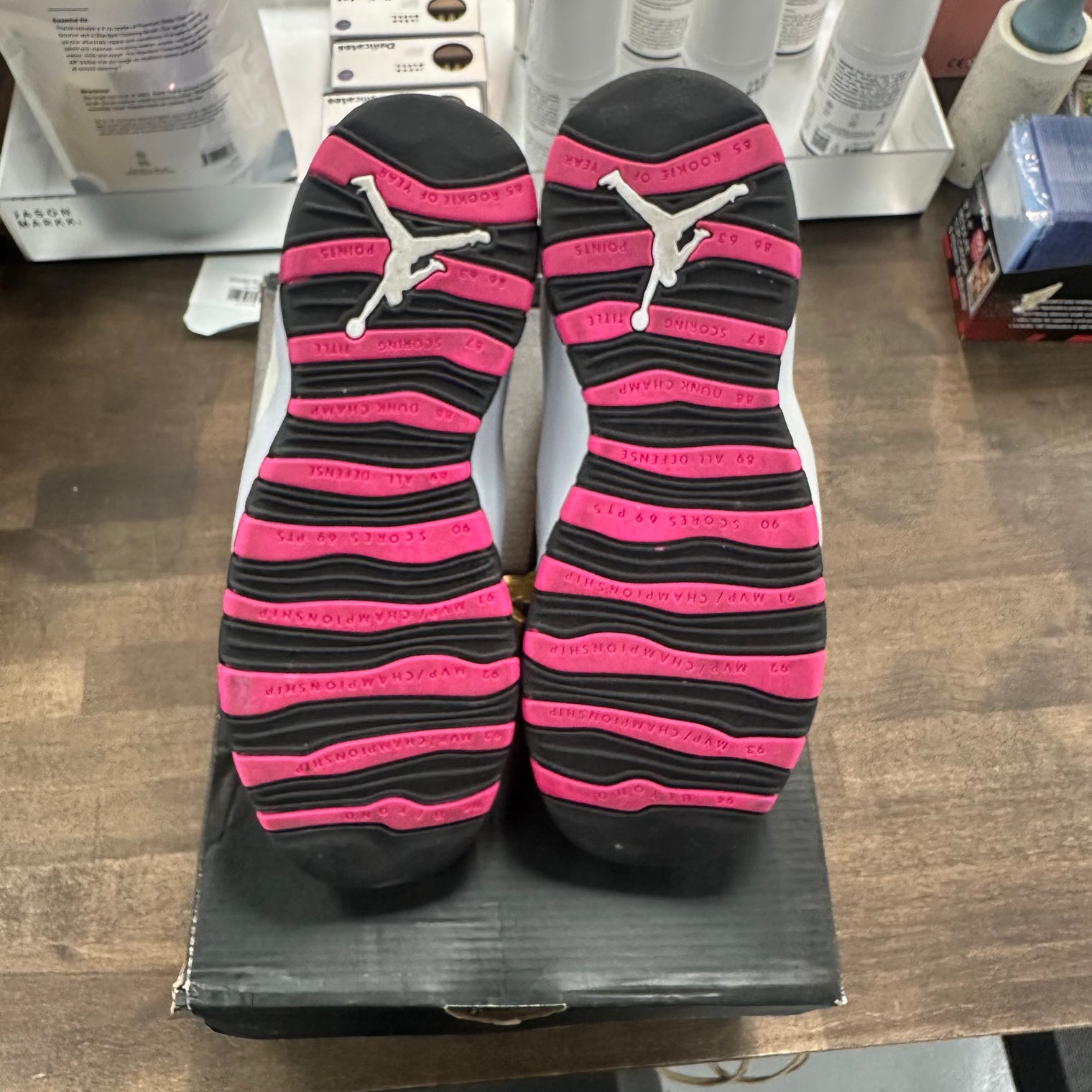(GS) Vivid Pink Jordan 10 (USED)