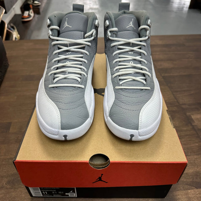 Stealth Jordan 12 (USED)