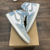 Hyper Royal Jordan 1 High (USED, No Box)
