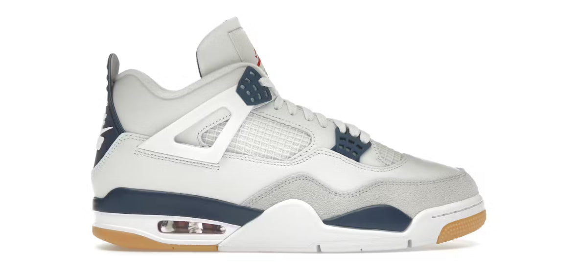 Navy SB Jordan 4 Retro