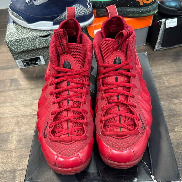 Red October Foamposite One (USED)