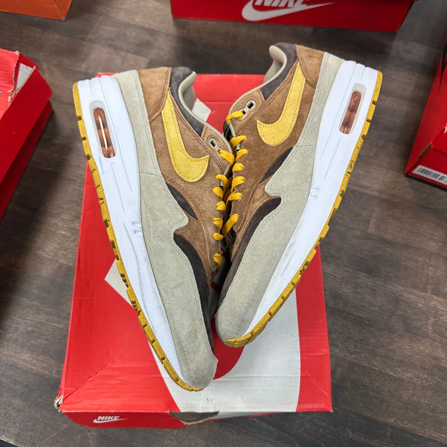 Duck Pecan Yellow Ochre Air Max 90 (USED)