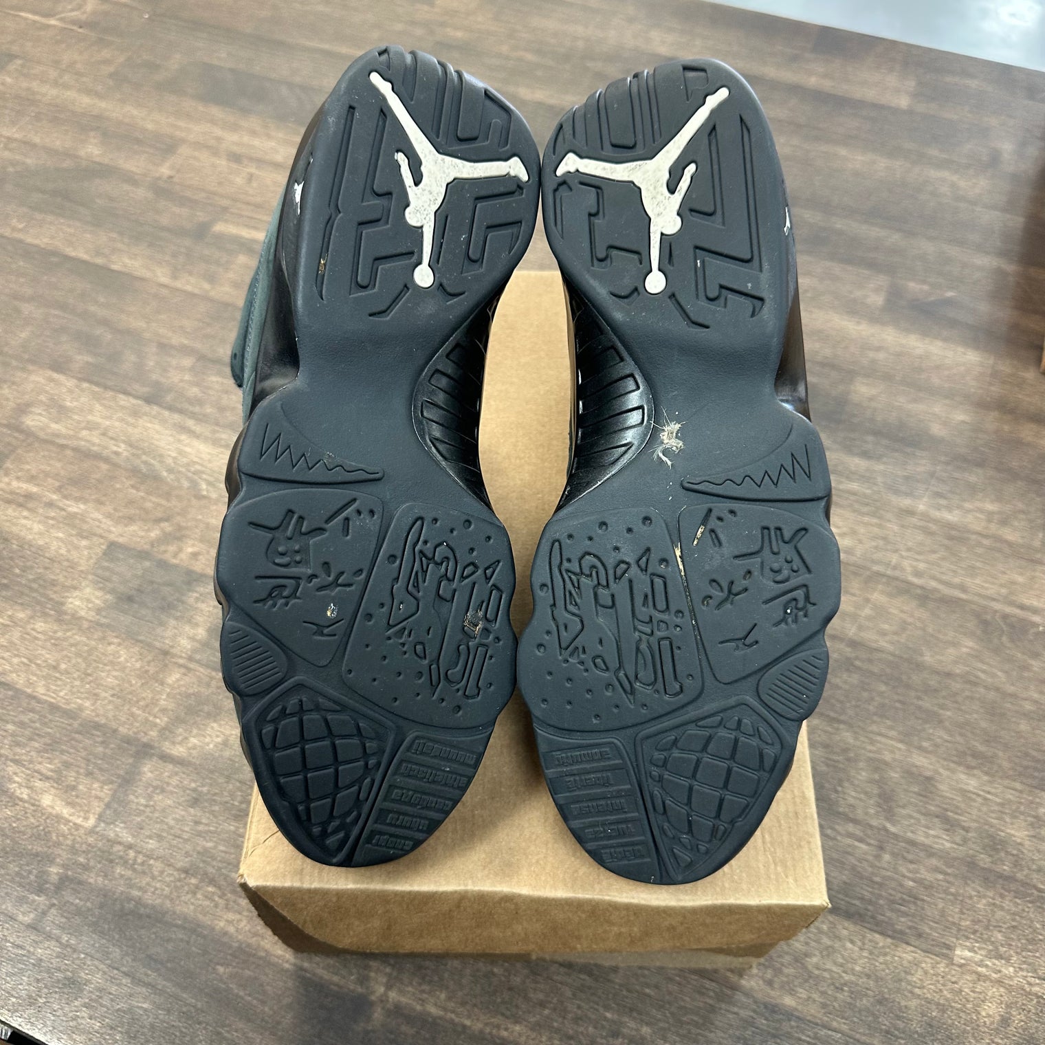 Anthracite Jordan 9 (USED, No Box)