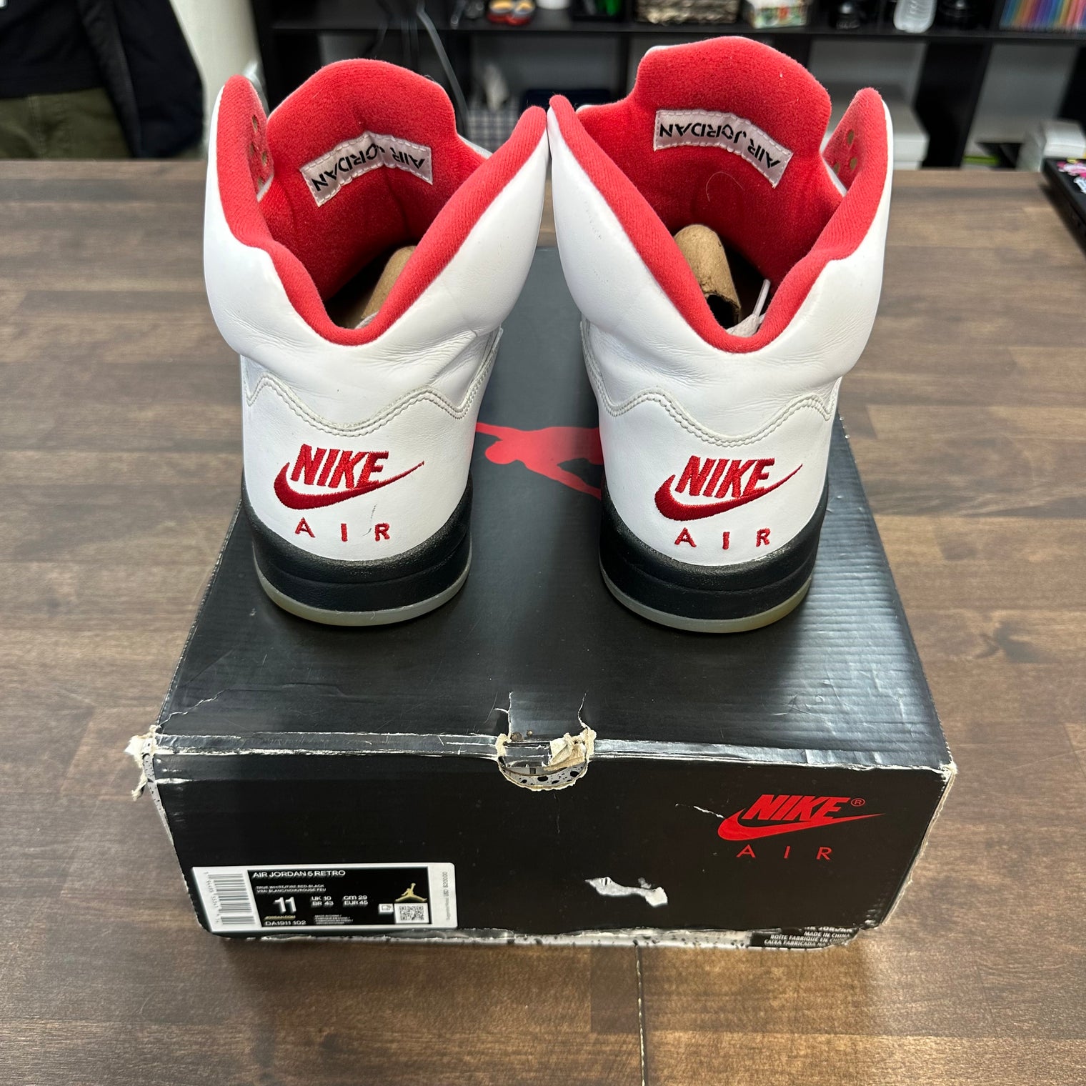 Fire Red Jordan 5 (USED)