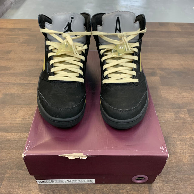 Dusk A Ma Maniere Jordan 5 (USED)