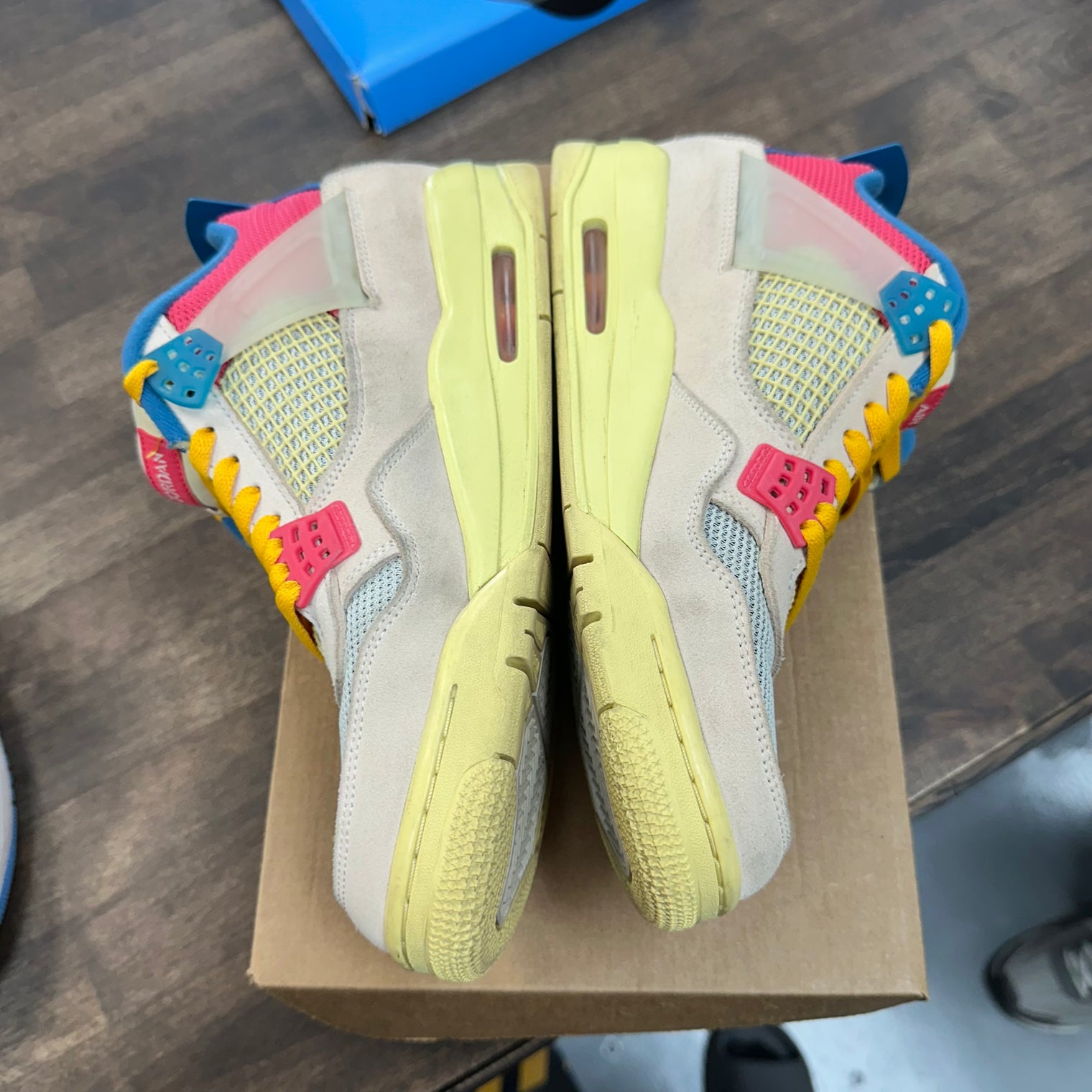 Guava Ice Union LA Jordan 4 SP (USED,No Box)