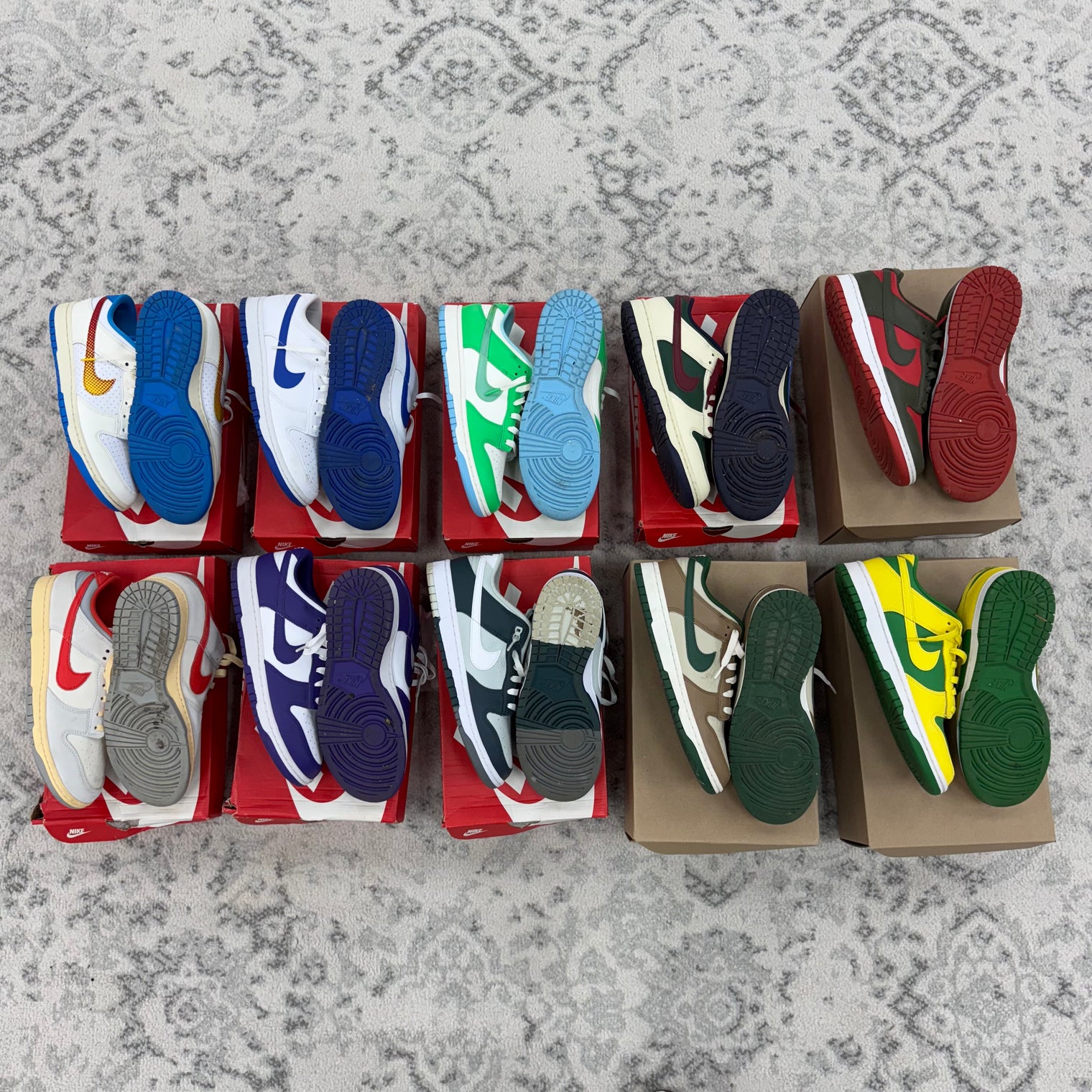 Size 9-9.5 Dunk Lot (x10 pairs) (USED)