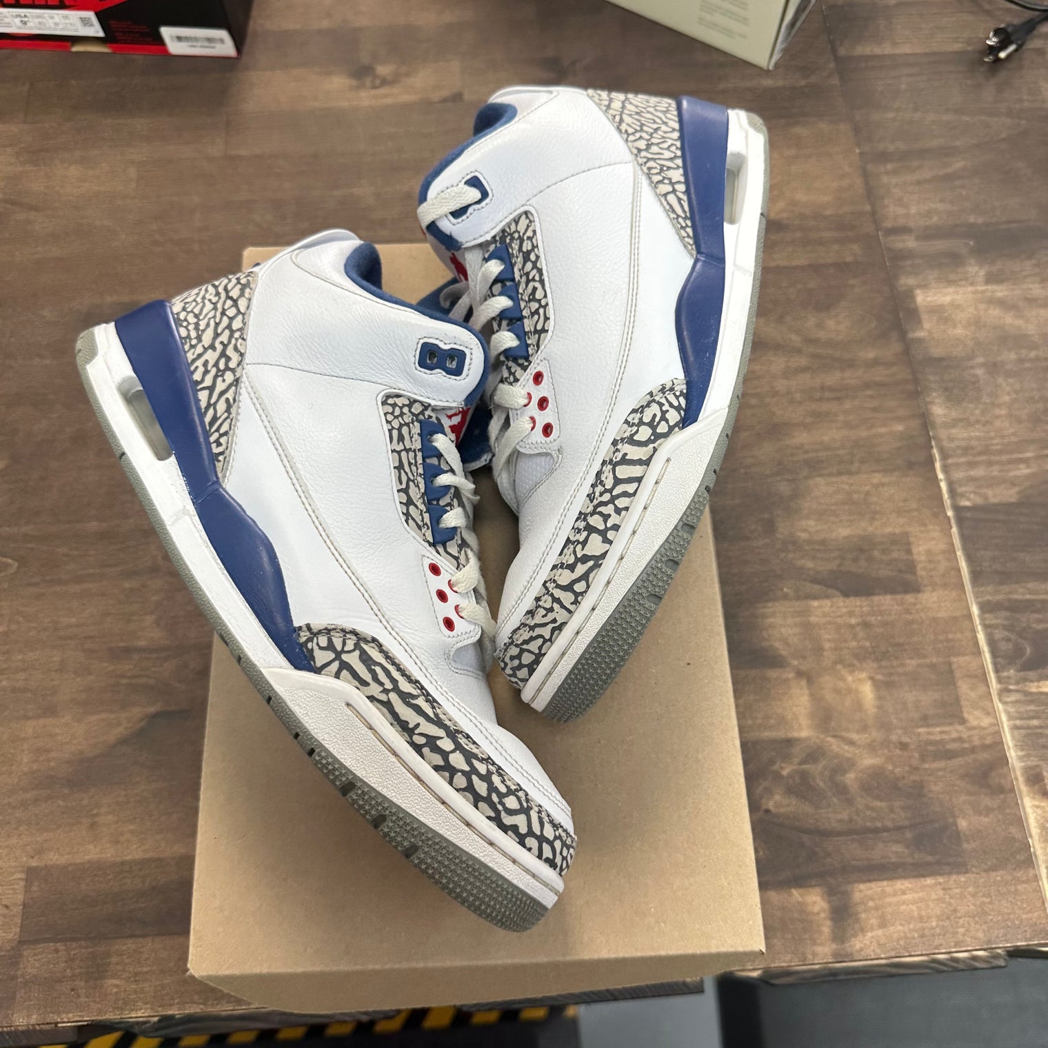 True Blue Jordan 3 (USED,No Box)