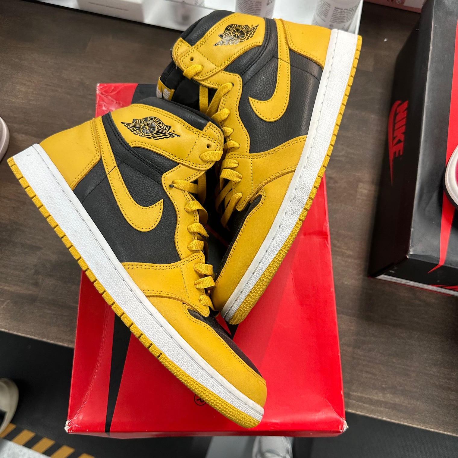 Pollen Jordan 1 High (USED, No Box)