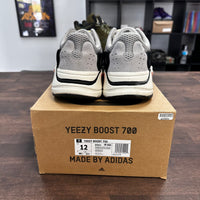 Waverunner Yeezy 700 (USED)