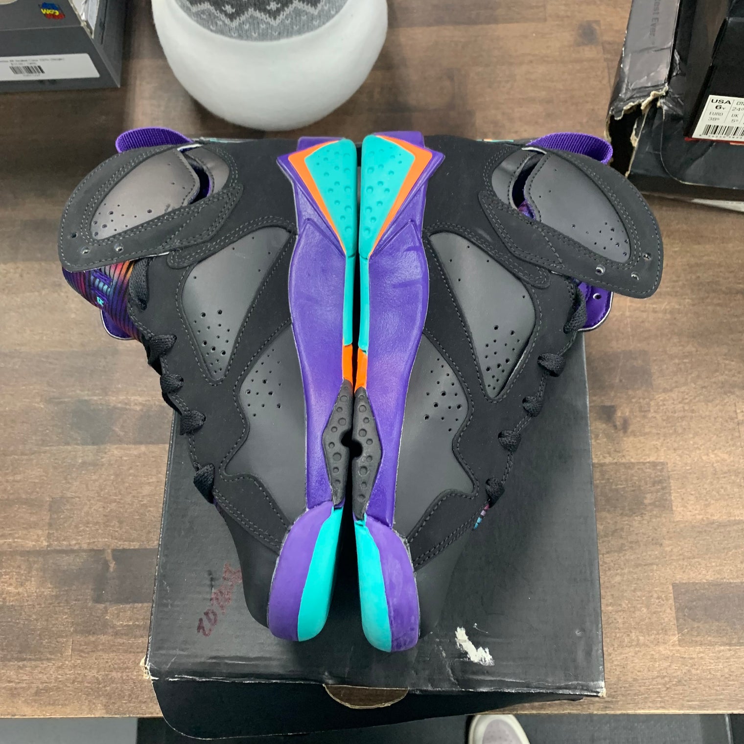 (GS) Lola Bunny Jordan 7 (USED)