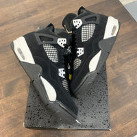 (GS) White Thunder Jordan 4 (USED, REPLACEMENT BOX)