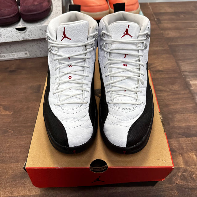 Taxi Flip Jordan 12 (USED)