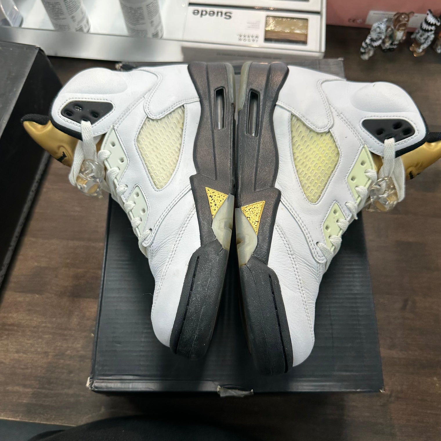 Olympic Gold Metal Jordan 5 (USED)
