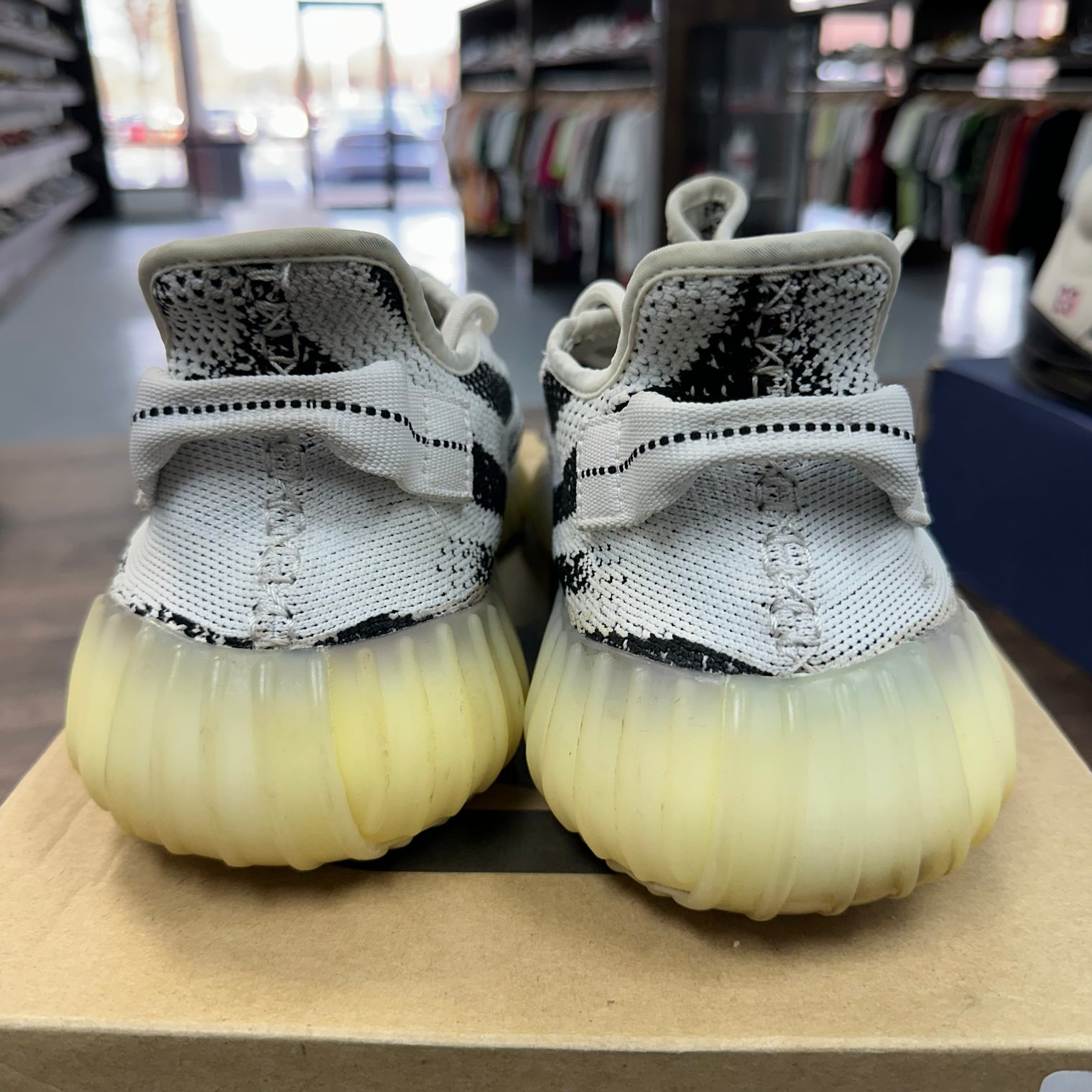 Zebra Yeezy 350 (USED)