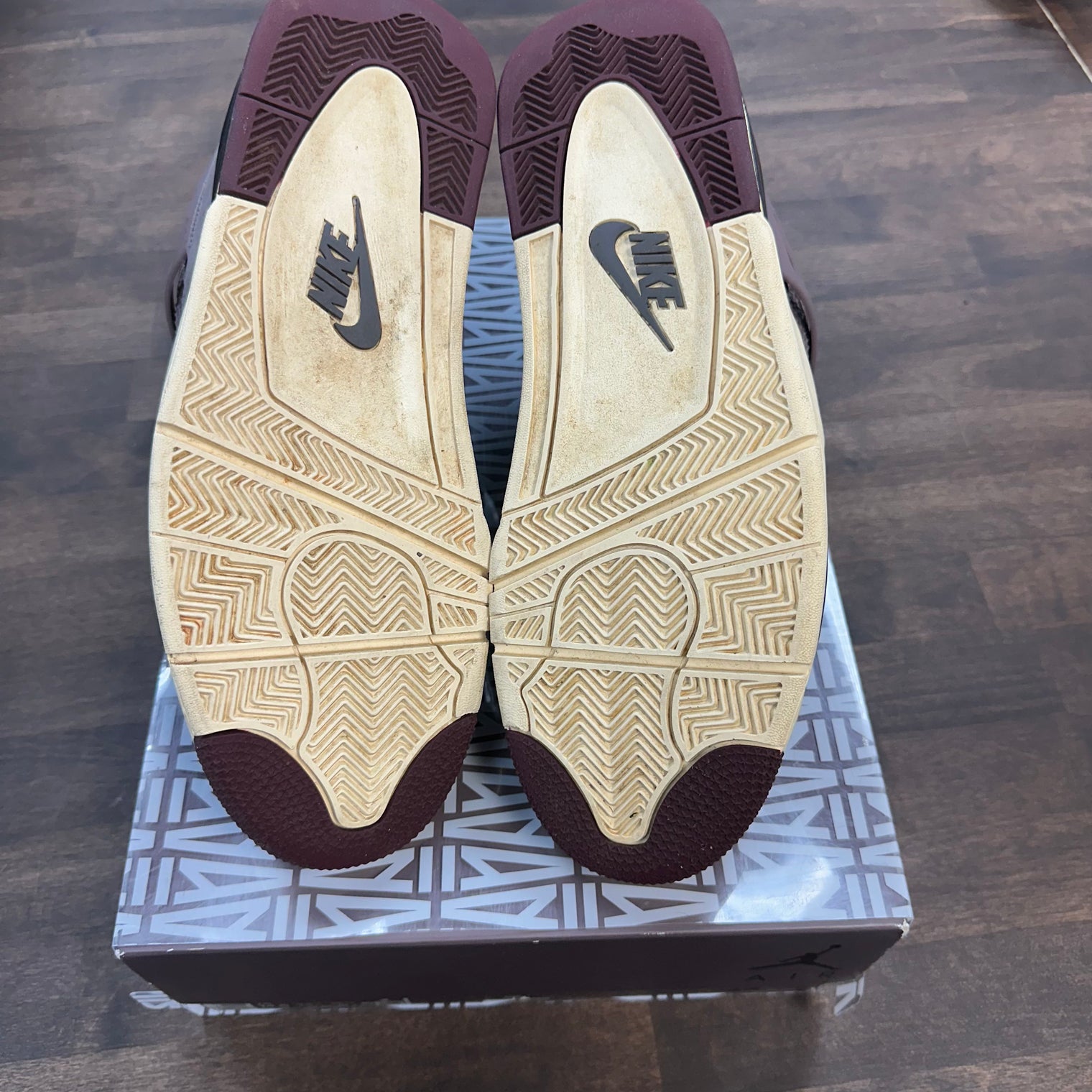 A Ma Manière Jordan 4 Violet Ore (USED)
