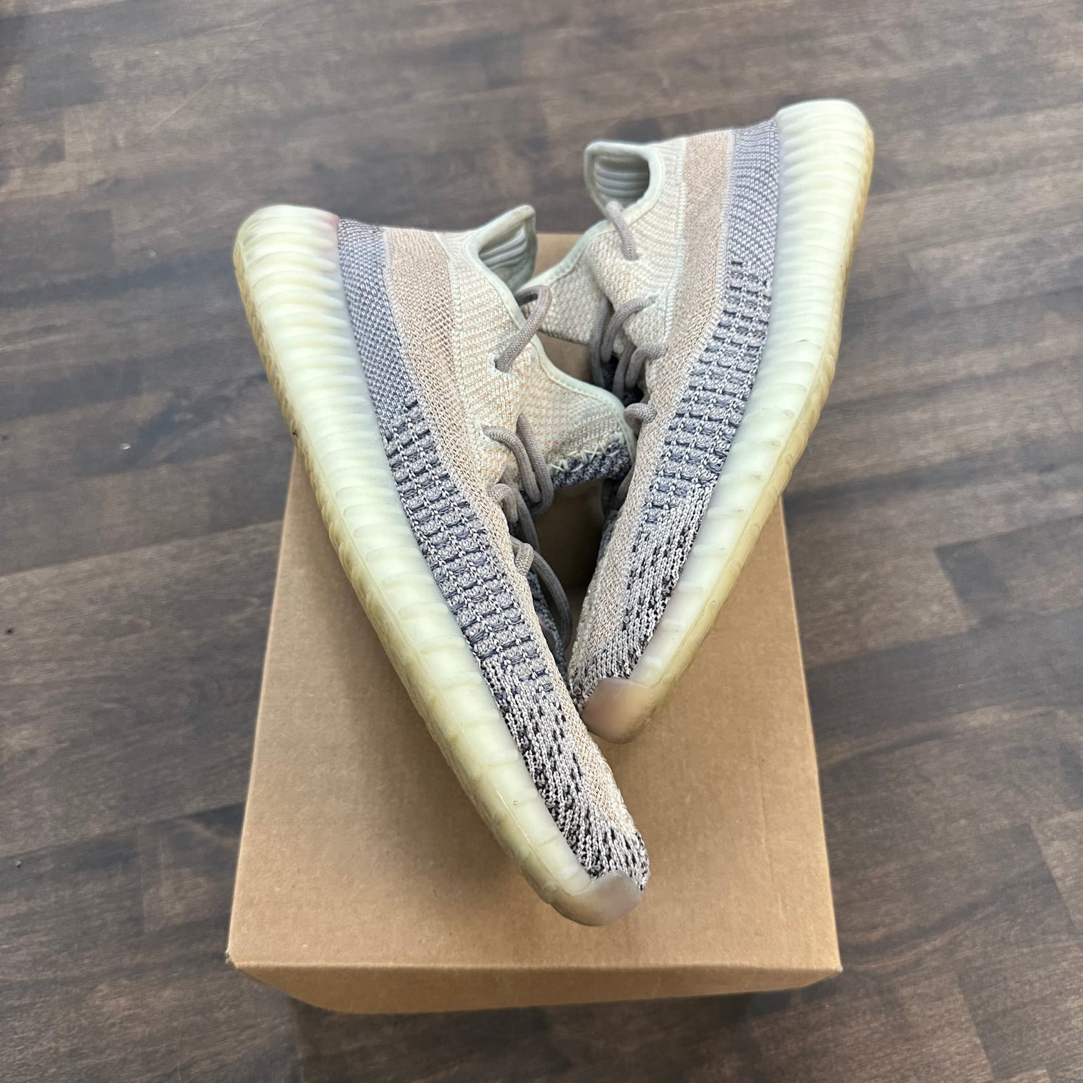 Ash Pearl Yeezy 350 (USED, no box)
