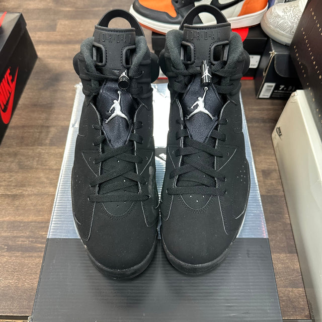Chrome Jordan 6 (USED)