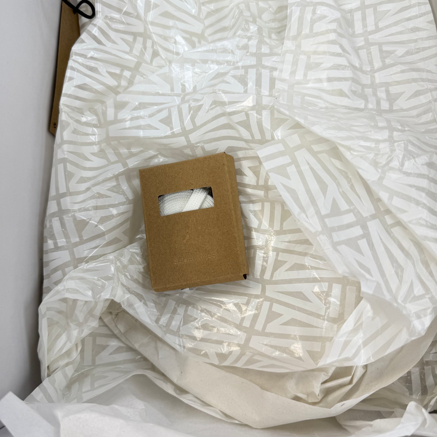 (W) Diffused Blue A Ma Maniere Jordan 3 (USED)