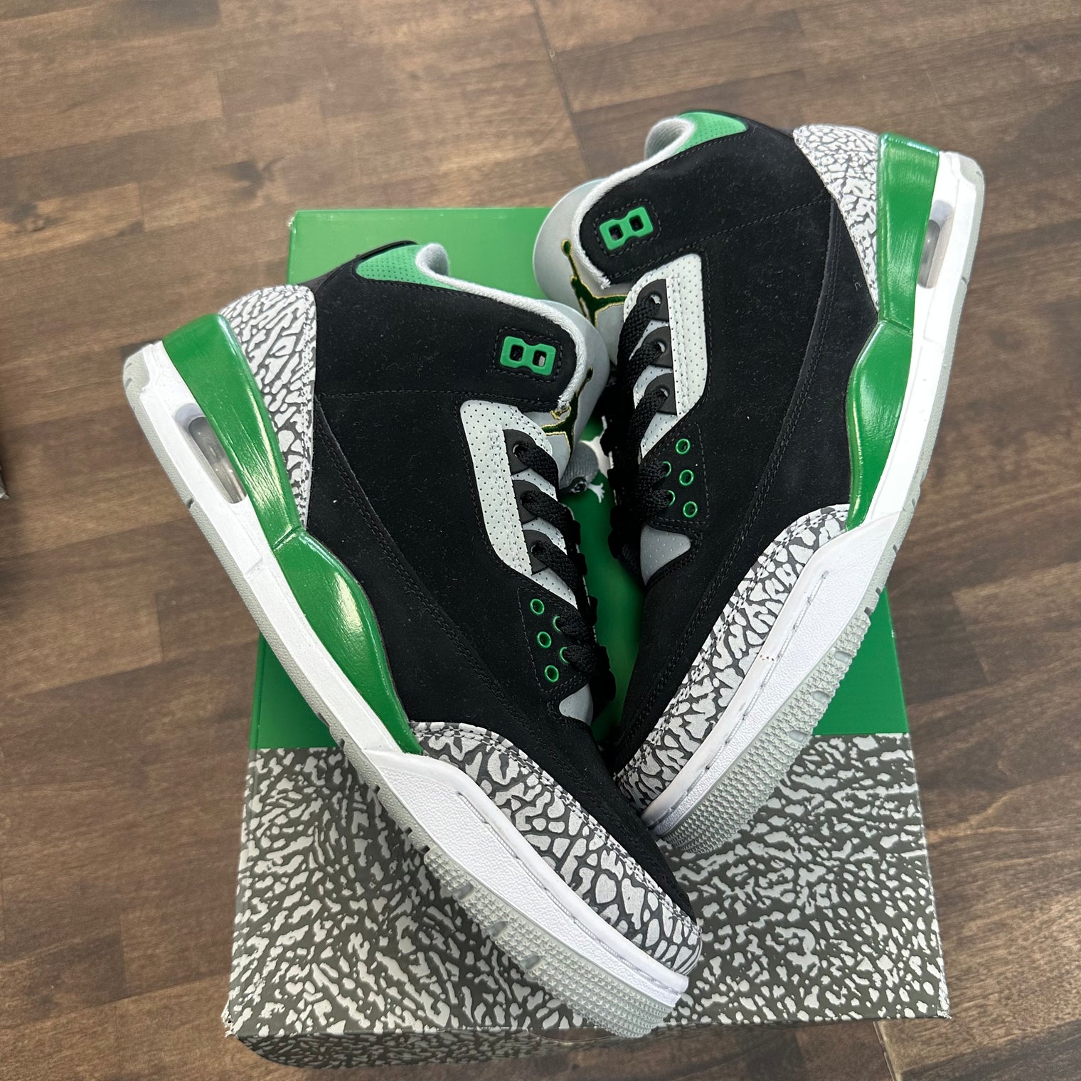 Pine Green Jordan 3 (USED)