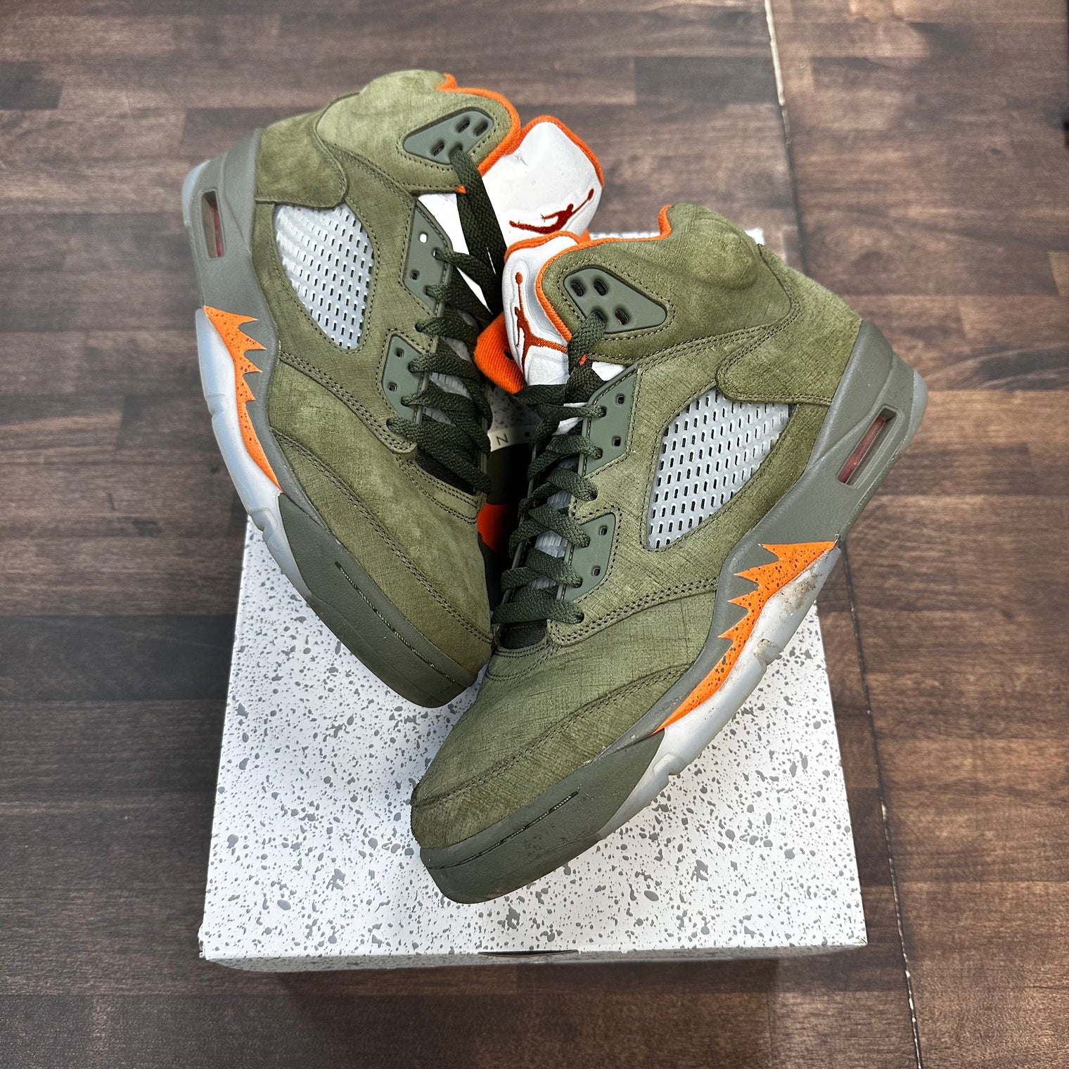 Olive Jordan 5 (USED)