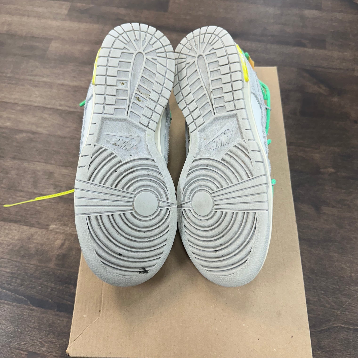 Lot 14 of 50 Off-White Dunk Low (USED, no box)