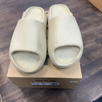 Pure Yeezy Slide (Used)