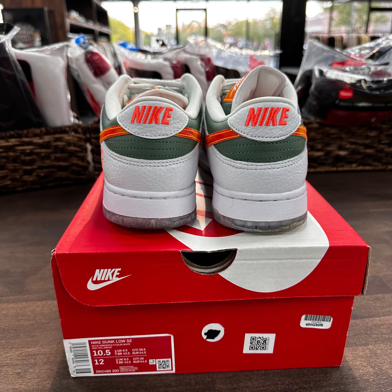 NY VS. NY Dunk Low (USED)