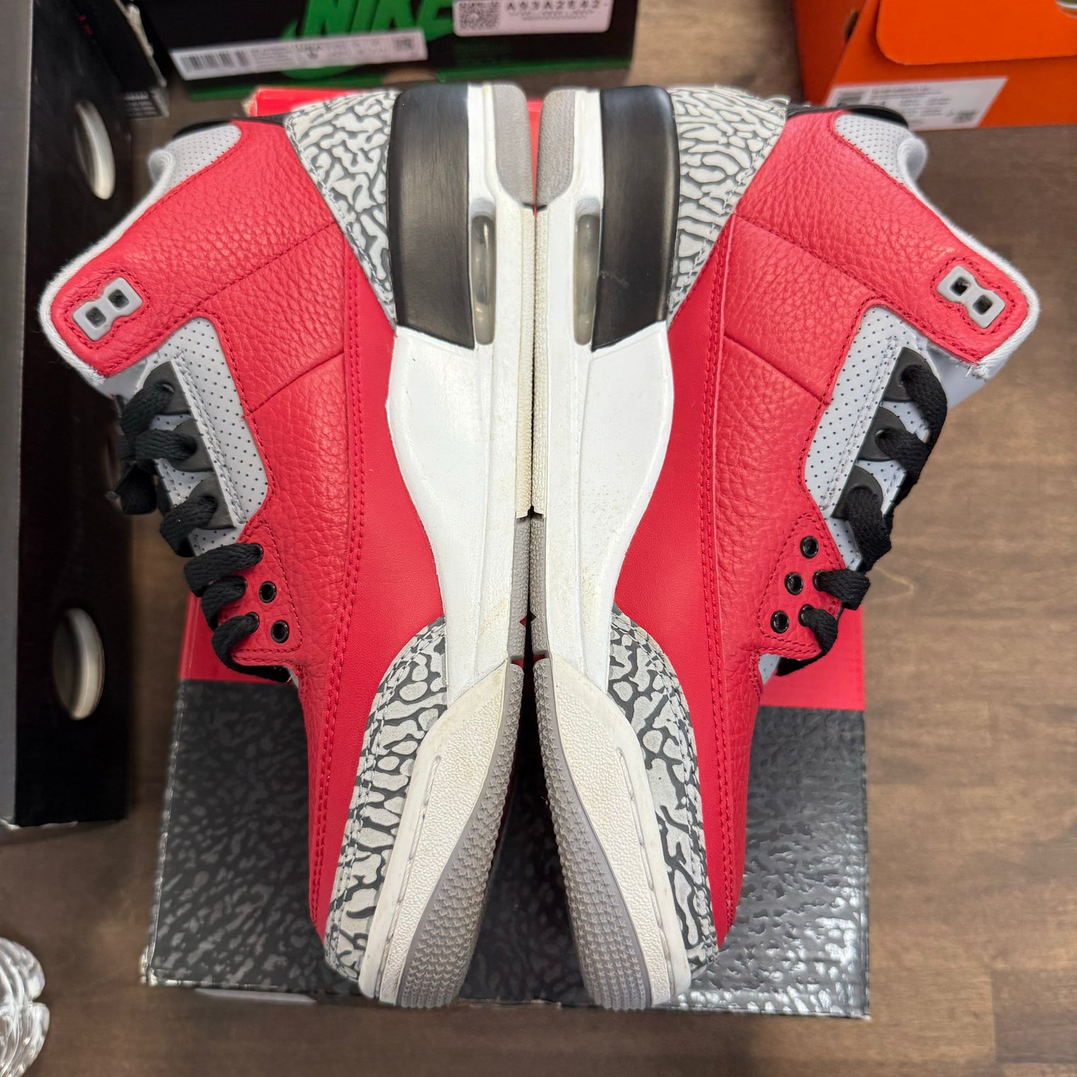Unite Jordan 3 SE (USED)