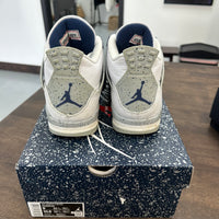 Midnight Navy Jordan 4 (USED)
