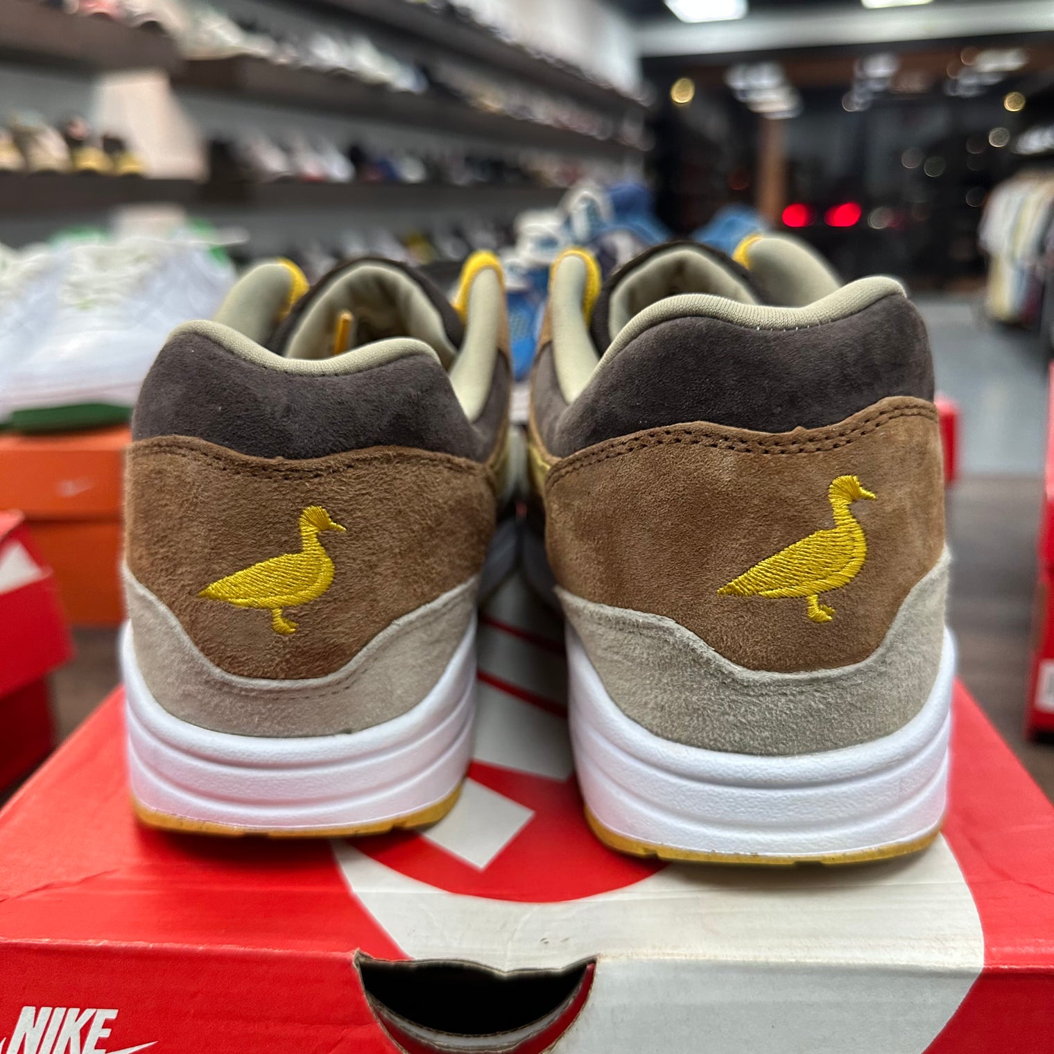 Duck Pecan Yellow Ochre Air Max 90 (USED)