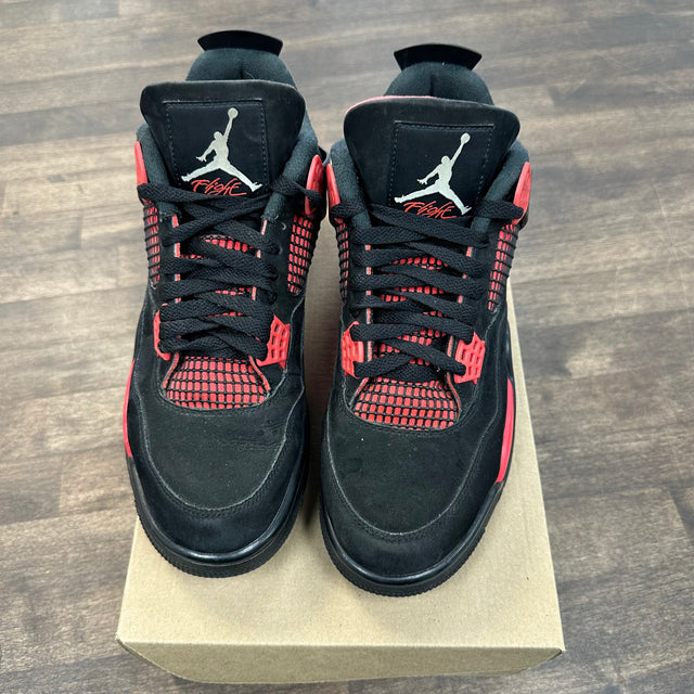 Red Thunder Jordan 4 (USED,No Box)