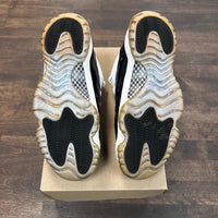 Iridescent Jordan 11 Low (USED, No Box)