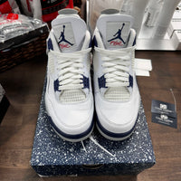Midnight Navy Jordan 4 (USED)