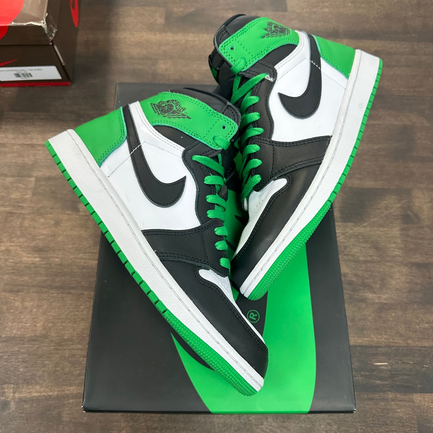 Lucky Green Jordan 1 High (USED)