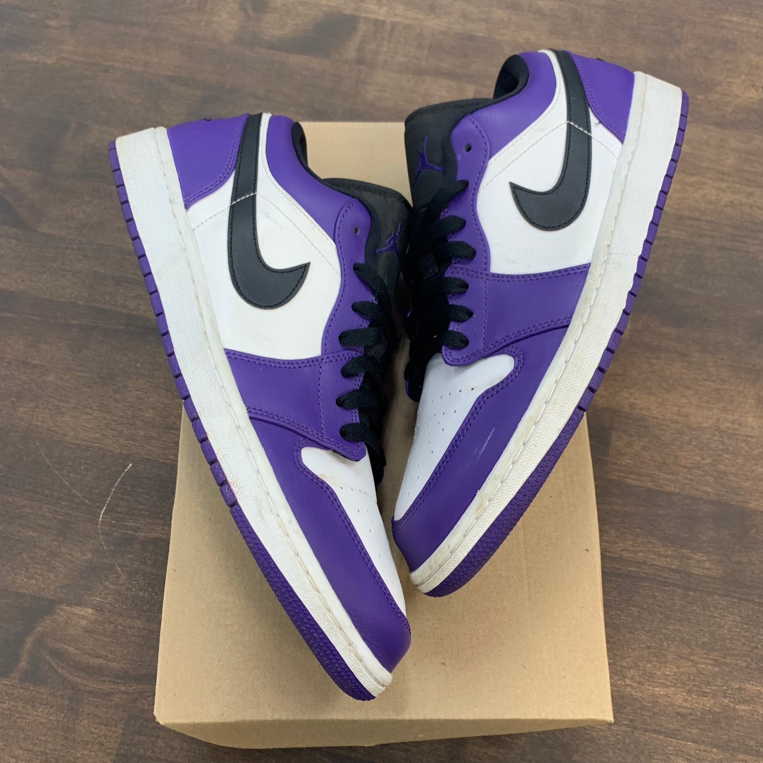 Nike Jordan 1 Low Court Purple (USED NO BOX)