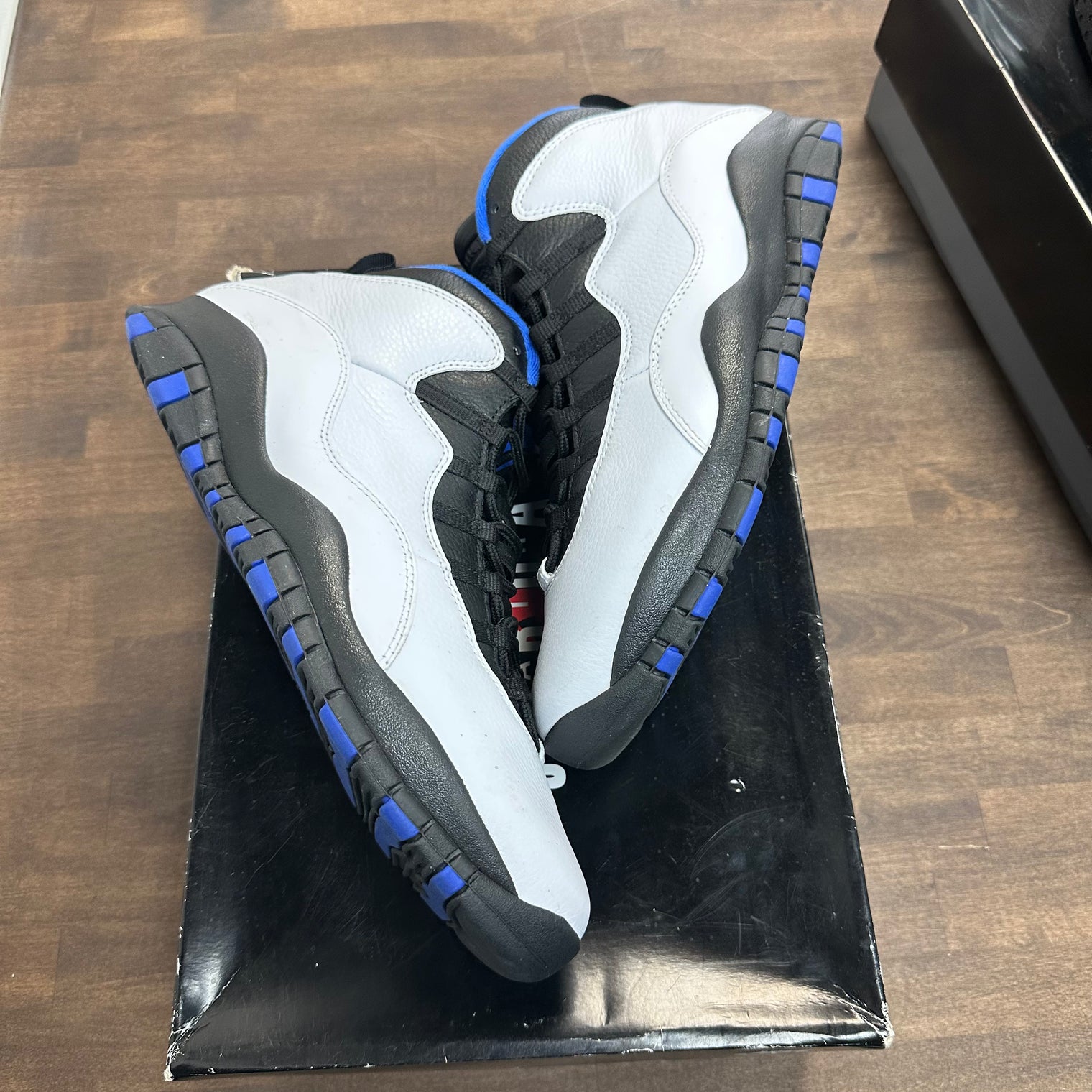 Seattle Jordan 10 (USED)