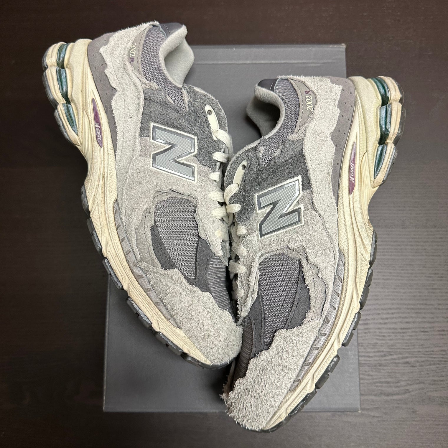 New Balance 2002R Cloud Grey (Used)